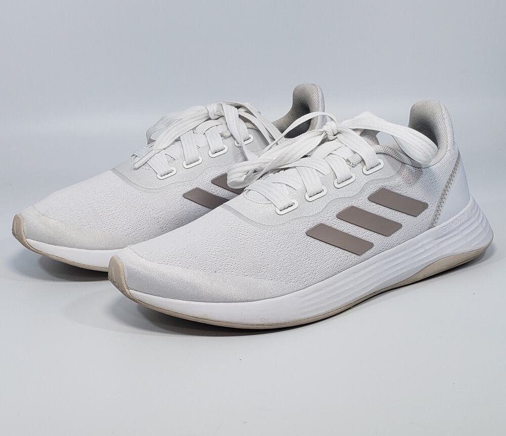 adidas Women's Qt Racer Sport Running Shoe Size 9